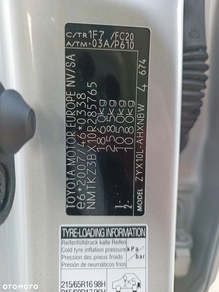 Toyota C-HR Style - 36