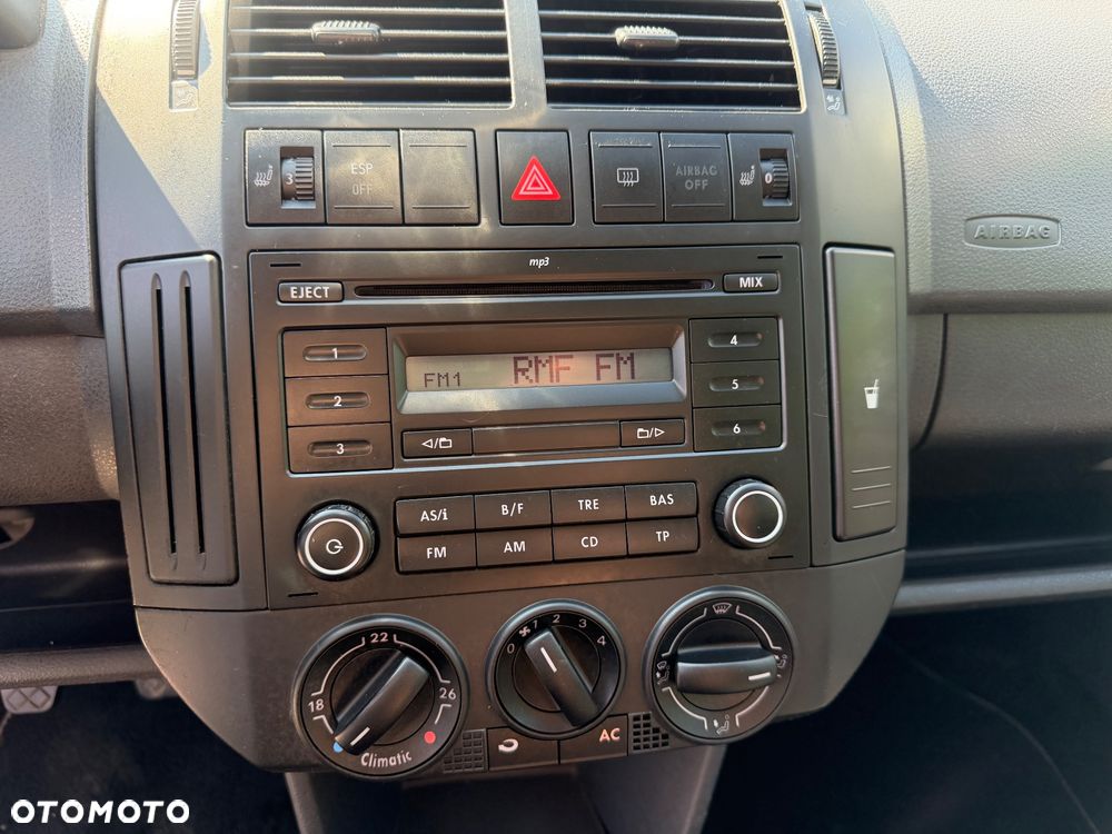 Volkswagen Polo 1.2 - 15