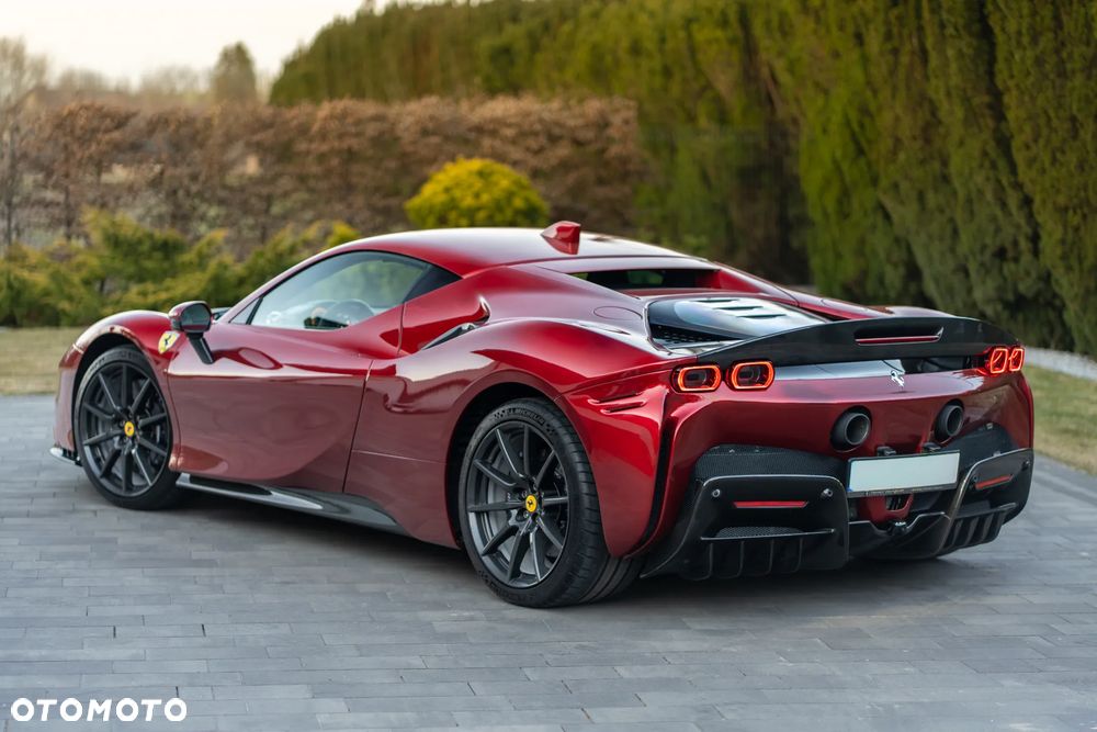 Ferrari SF90 Stradale - 2