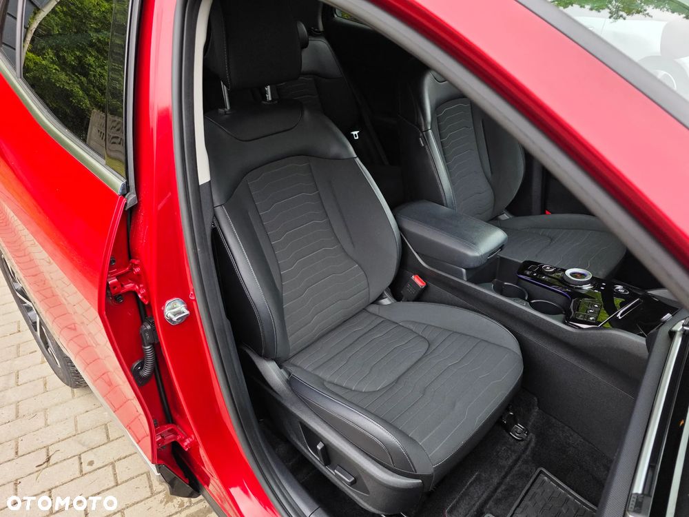 Kia Sportage 1.6 T-GDI HEV Business Line 2WD - 18