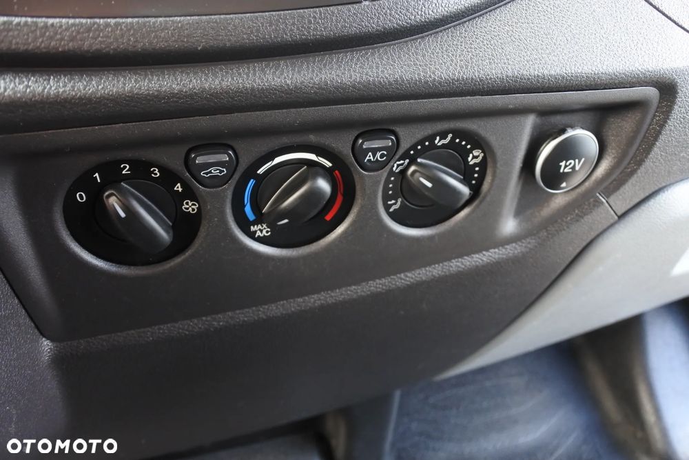 Ford TRANSIT - 11