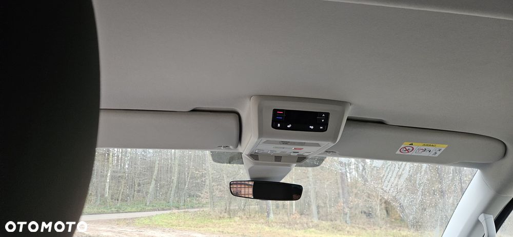 Volkswagen Multivan 2.0 TDI L1 Comfortline 4Motion DSG - 27