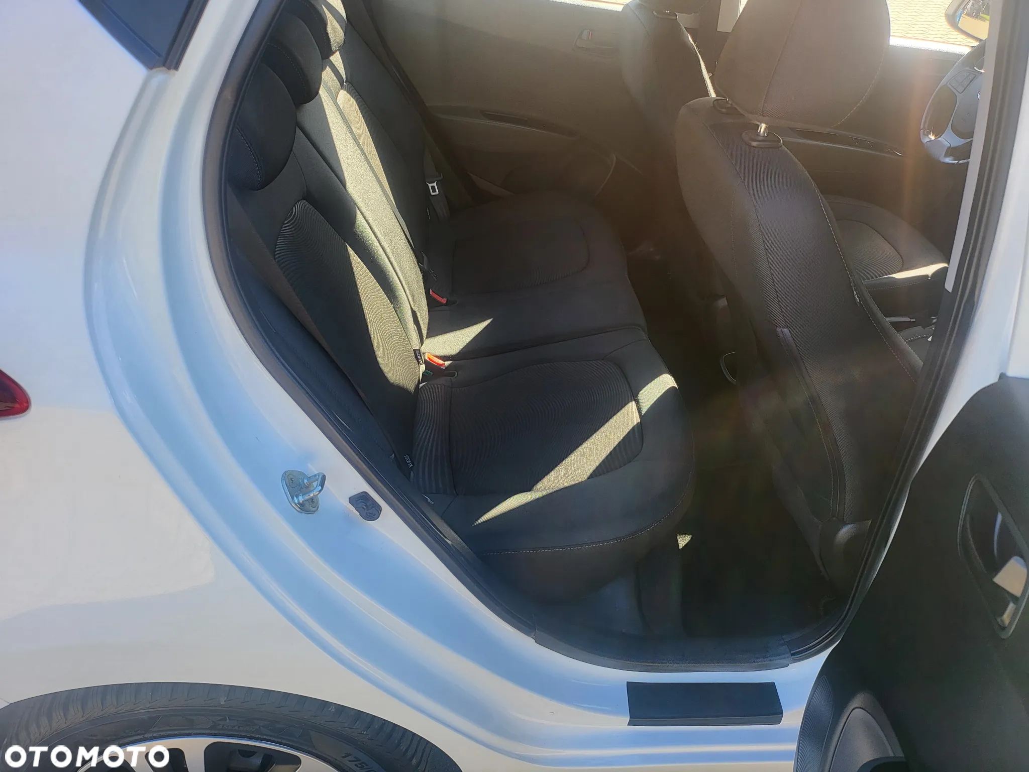 Hyundai i10 1.0 blue Style - 16