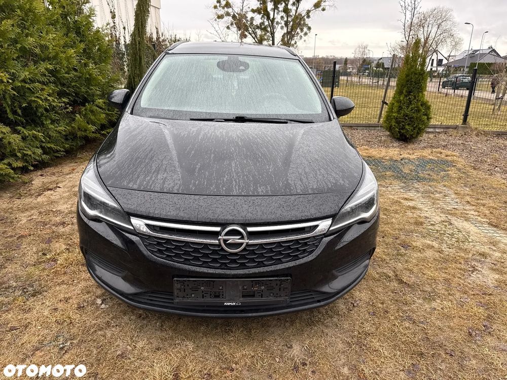 Opel Astra 1.6 D (CDTI) Business - 1