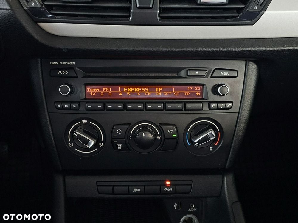 BMW X1 - 16