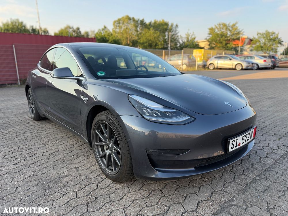 Tesla Model 3 Langstreckenbatterie Allradantrieb Dual Motor - 6