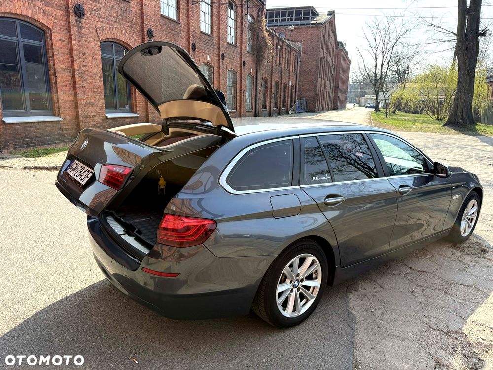 BMW Seria 5 520d - 5