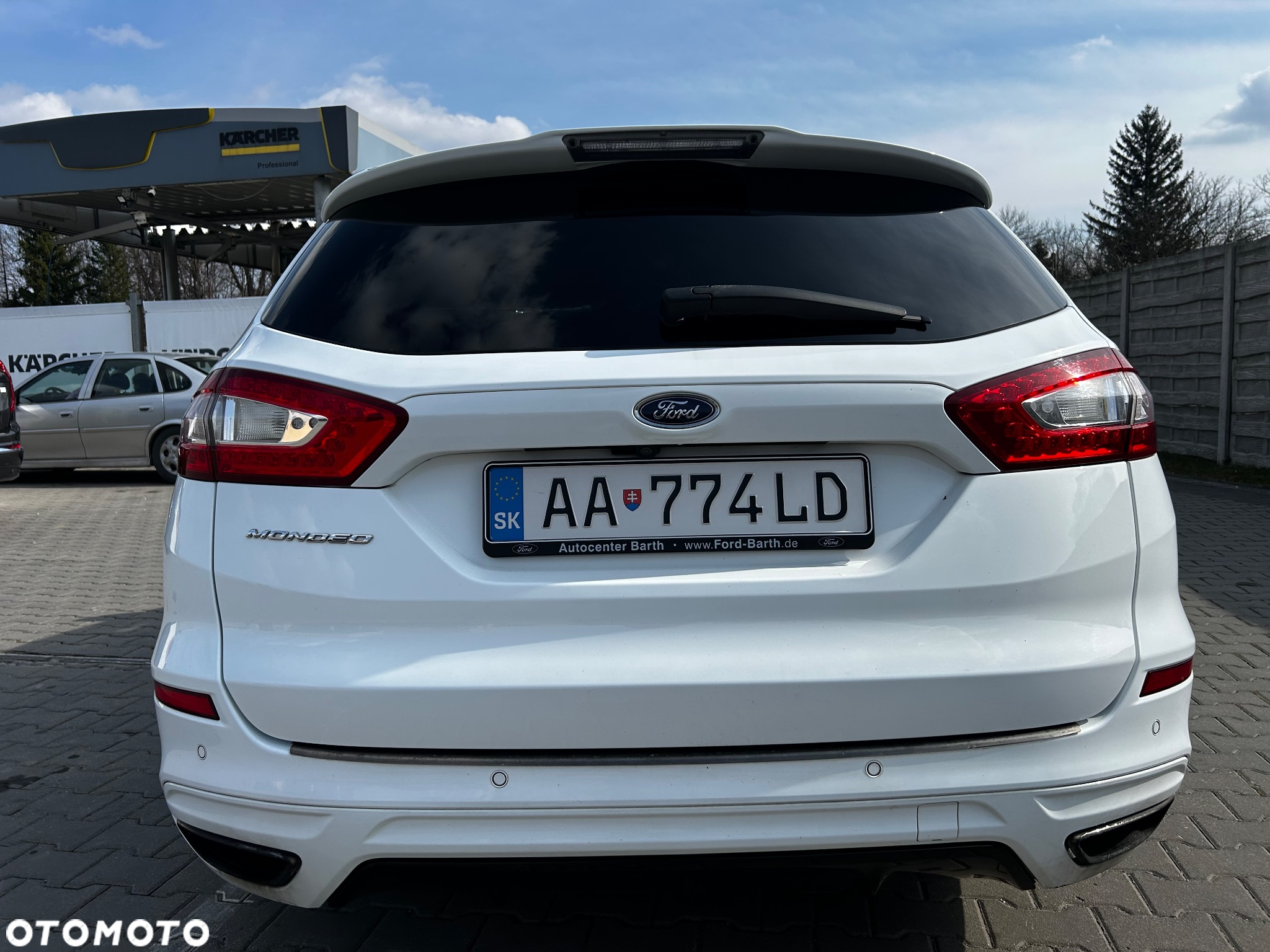 Ford Mondeo 2.0 EcoBoost Start-Stopp Autom ST-Line - 4