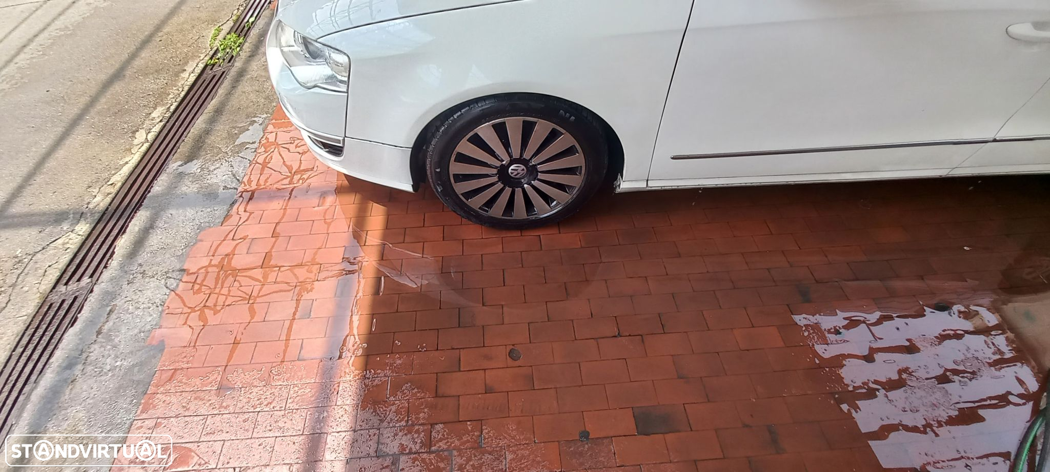 VW Passat - 2