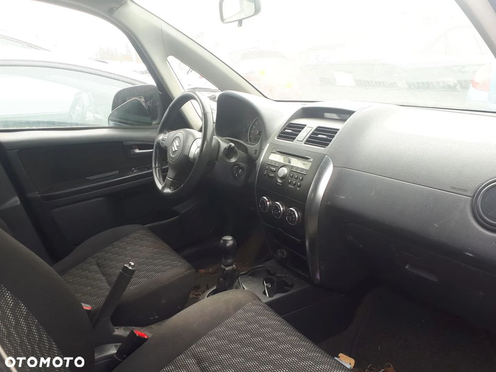 SUZUKI SX4 06-09 1.6 16V RADIO ORYGINALNE - 1