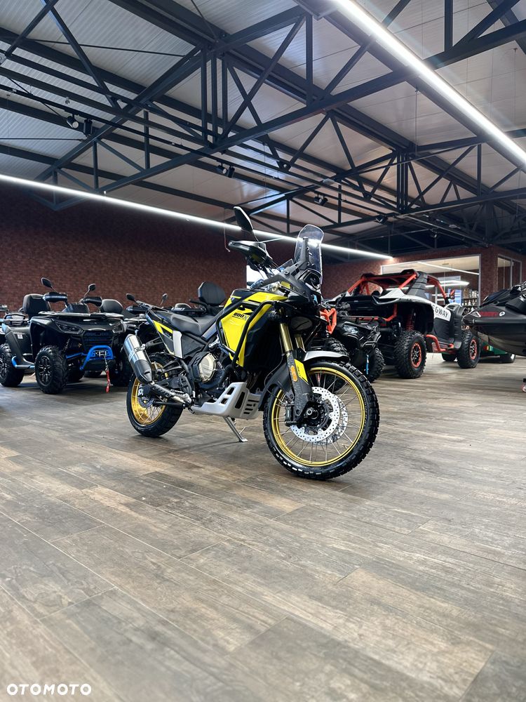 VOGE 800 Rally - 6