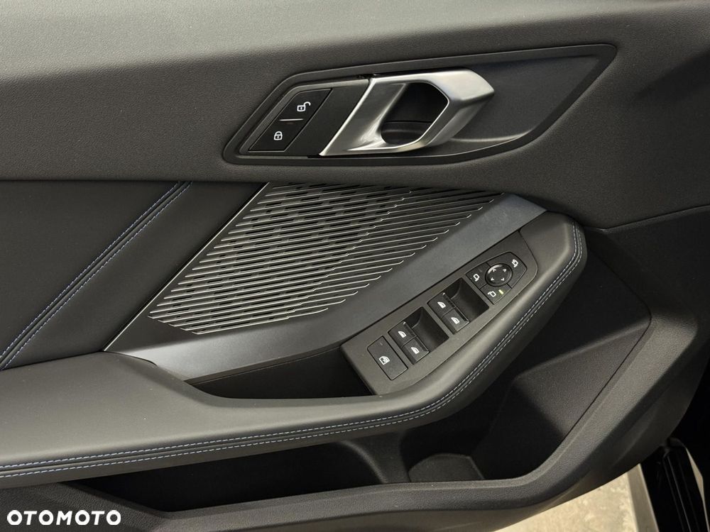BMW Seria 1 - 19