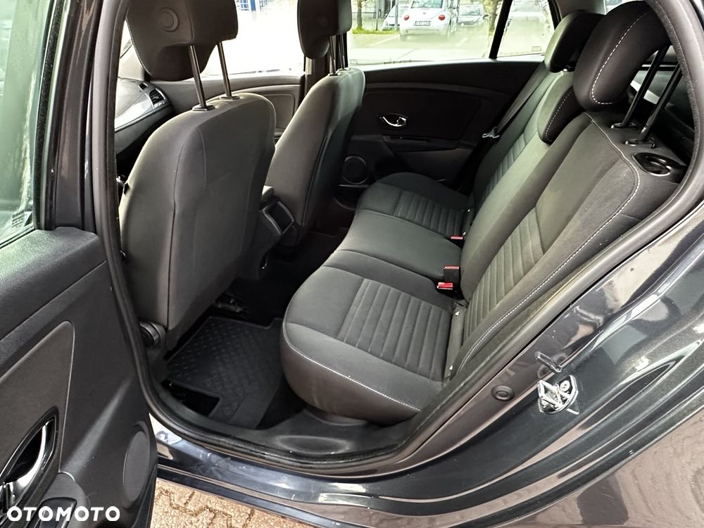 Renault Megane 1.5 dCi Life - 11