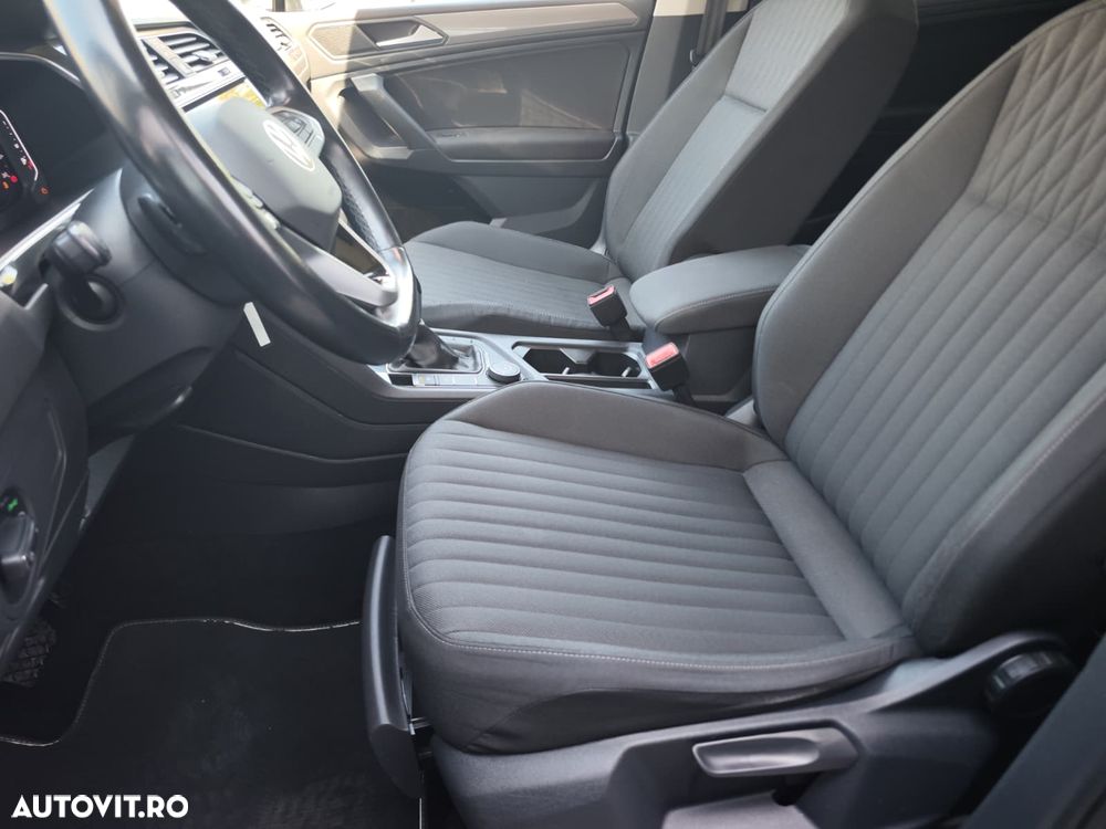 Volkswagen Tiguan 2.0 TDI SCR 4MOTION DSG Life - 13