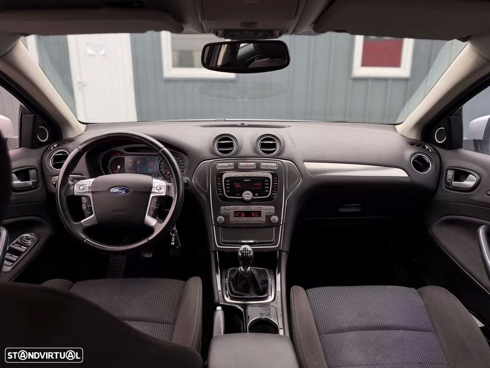 Ford Mondeo SW 2.0 TDCi Titanium - 12