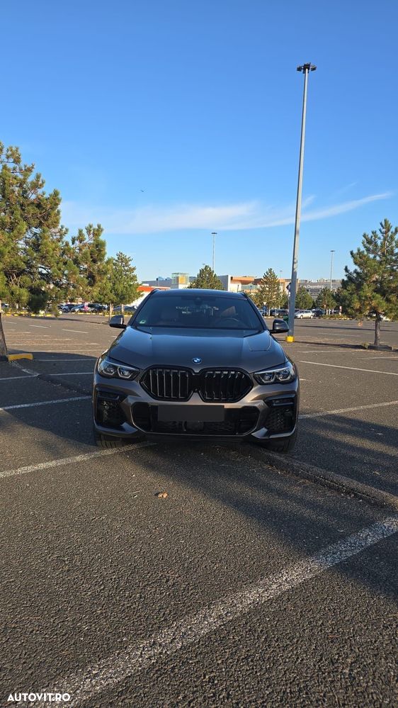 BMW X6 M M50i - 1