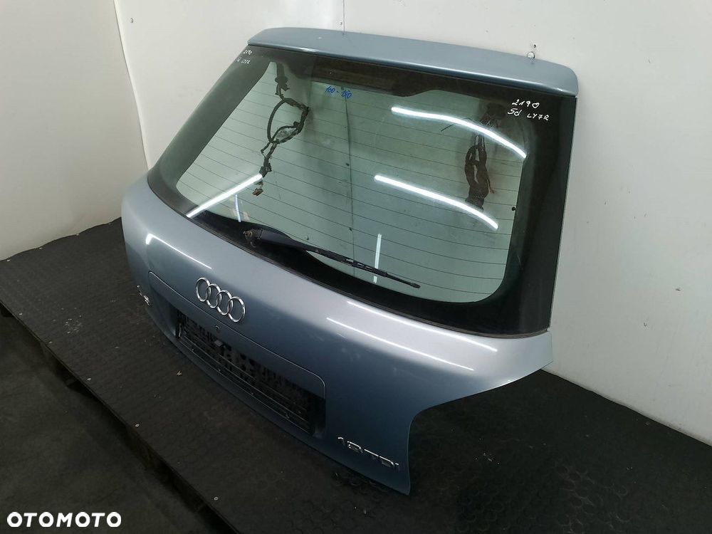 KLAPA BAGAŻNIKA AUDI A3 8L LY7R HATCHBACK - 6