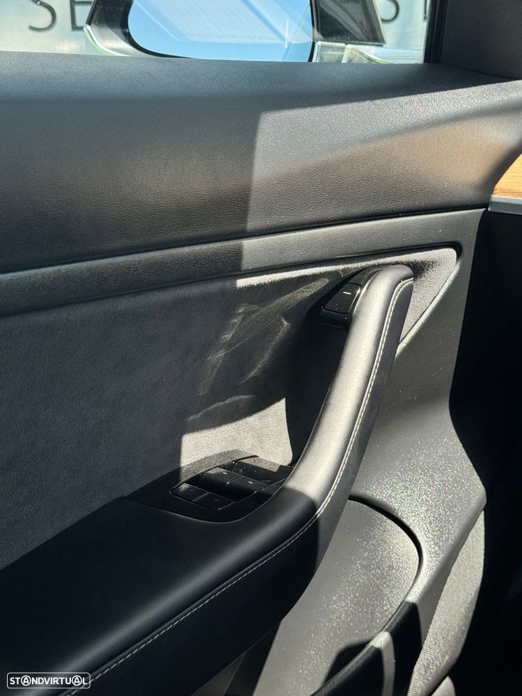 Tesla Model 3 Standard RWD Plus - 22