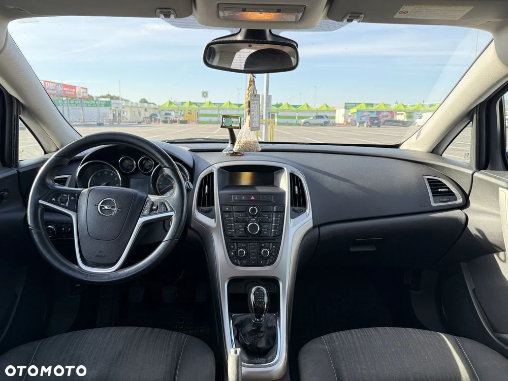 Opel Astra - 10
