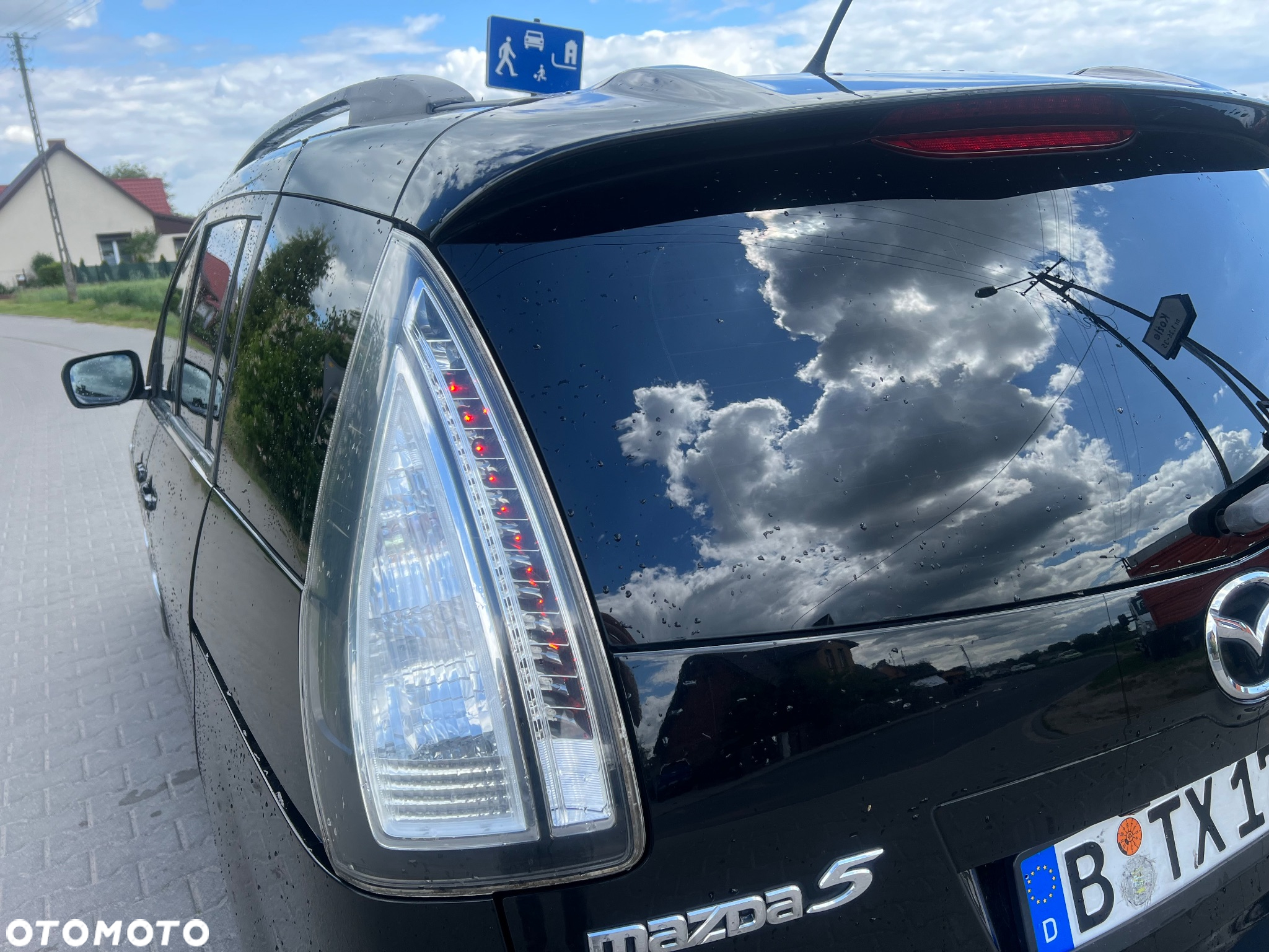 Mazda 5 2.0 Sport - 12