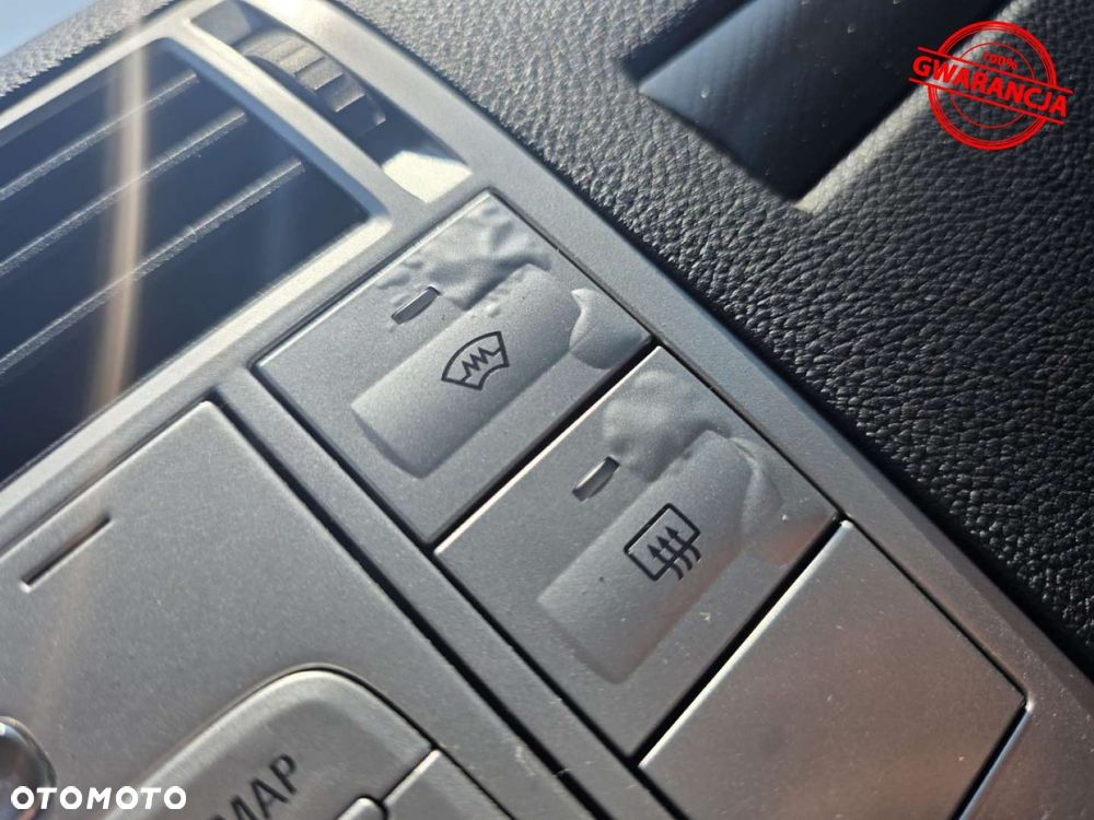 Ford Kuga - 31