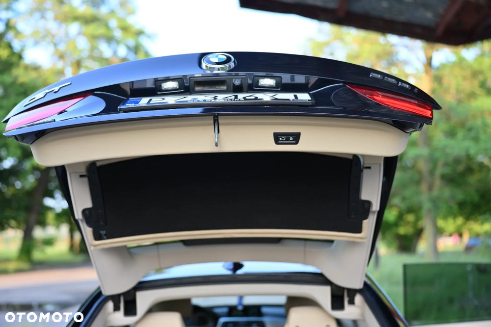 BMW 3GT 328i xDrive Luxury Line - 22