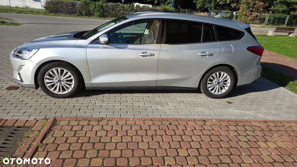 Ford Focus - 11