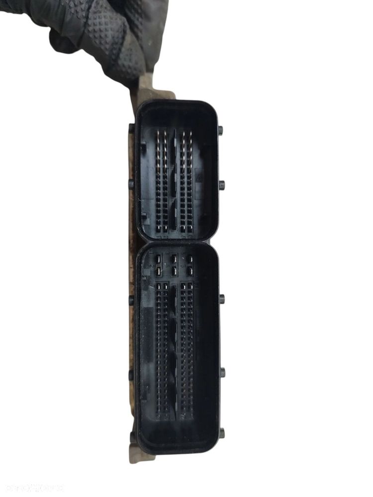 KOMPUTER STEROWNIK SILNIKA HYUNDAI I30 I (2007-2010) 1.6 CRDI 90KM 39105-2A767 0281016011 - 2