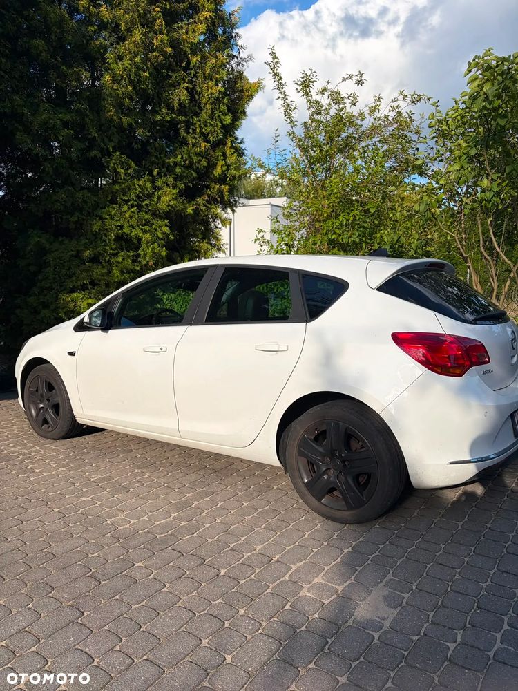 Opel Astra 1.6 - 4