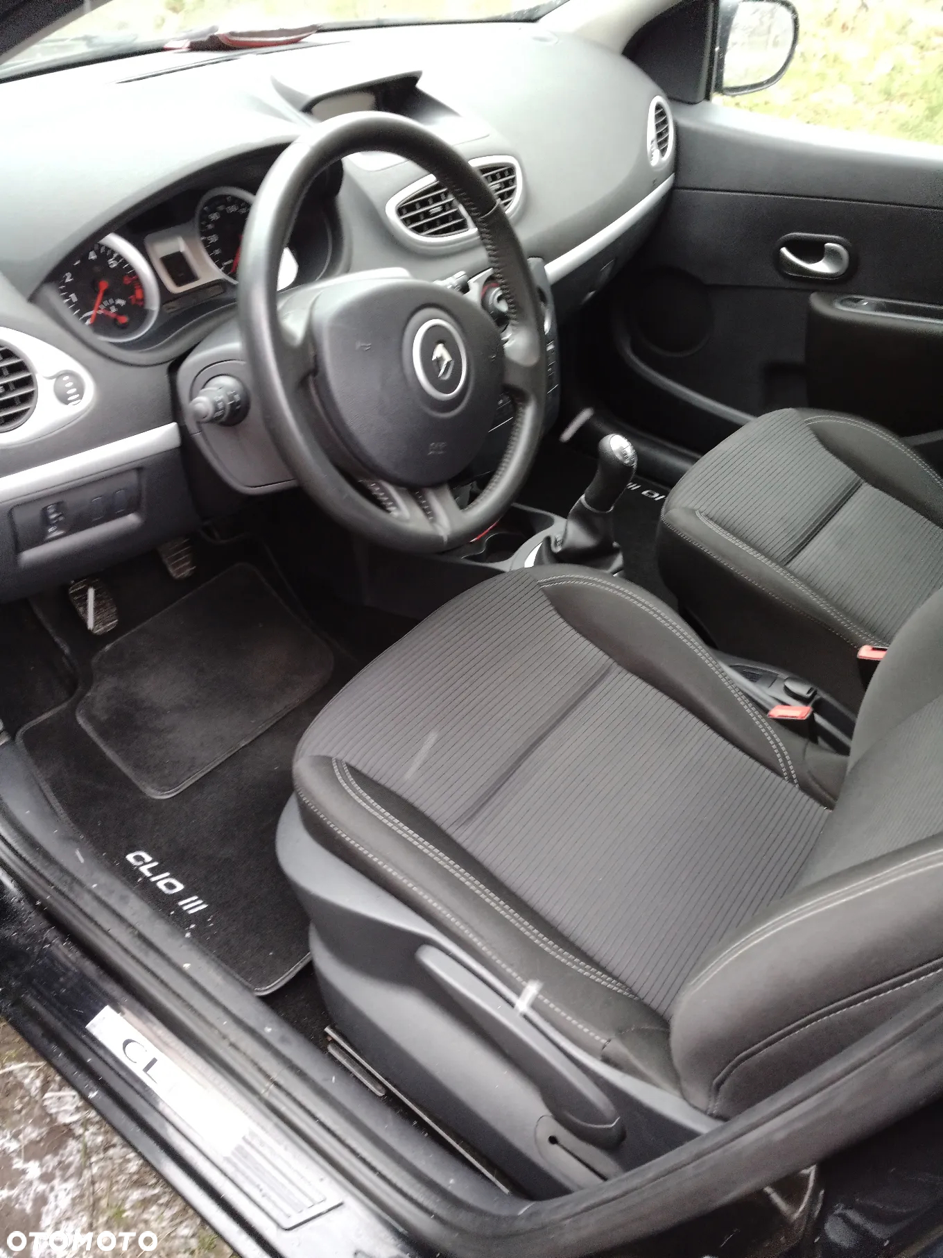 Renault Clio 1.2 16V Alize Euro5 - 3