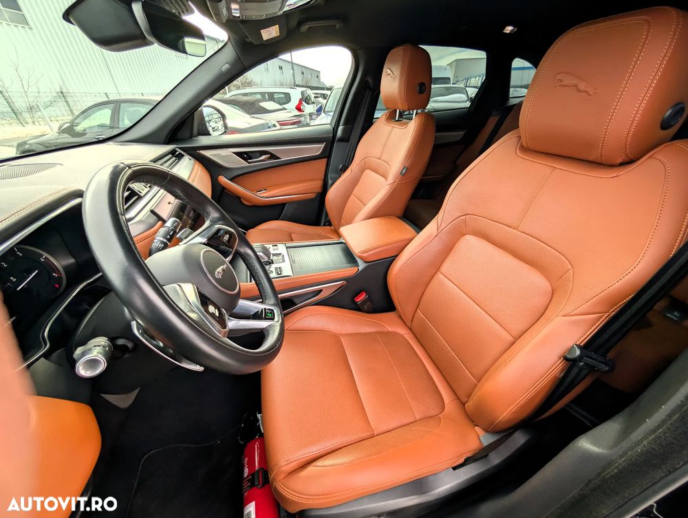 Jaguar F-Pace D165 AWD R-Dynamic Black - 15