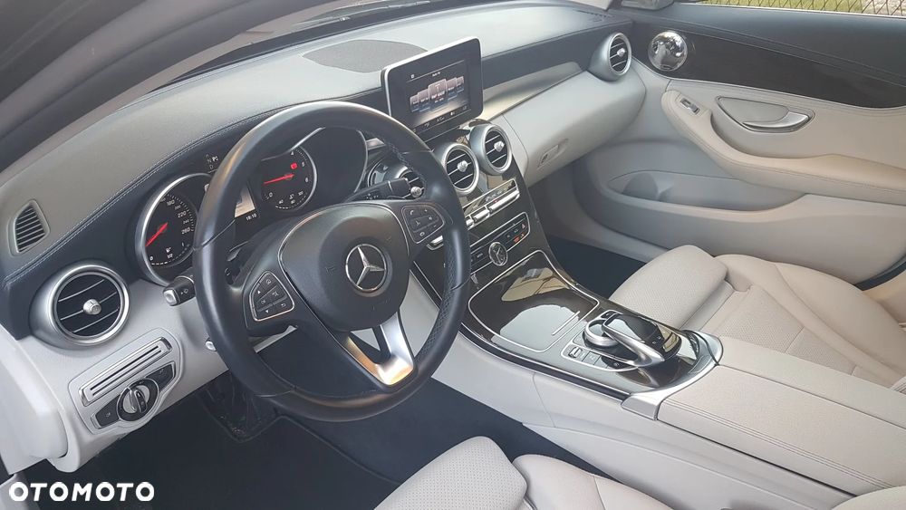 Mercedes-Benz Klasa C 200 (BlueTEC) d 7G-TRONIC Exclusive - 34