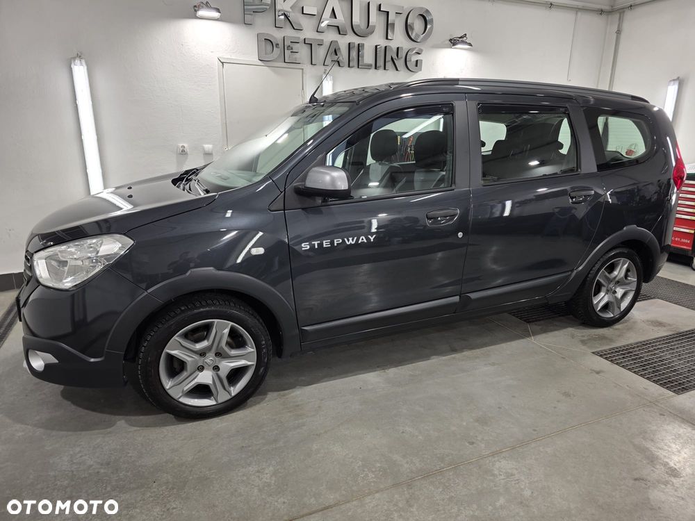 Dacia Lodgy 1.3 TCe Stepway S&S - 5