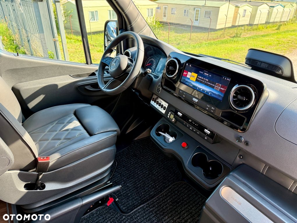 Mercedes-Benz Sprinter 519 Tourist Line GSR II - 11