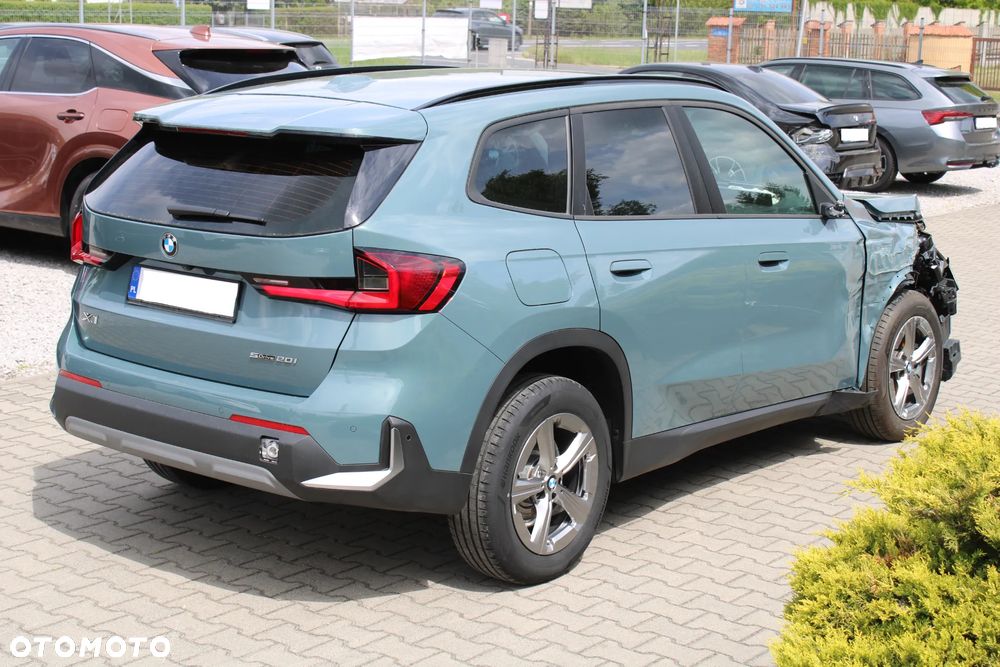 BMW X1 - 6