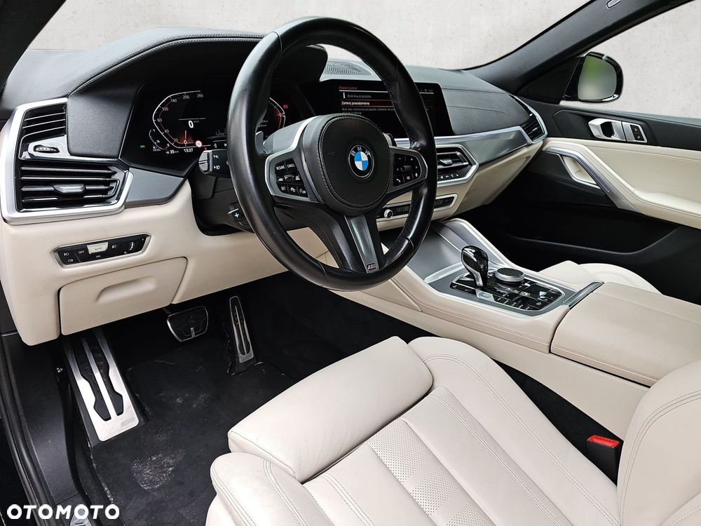 BMW X6 - 11
