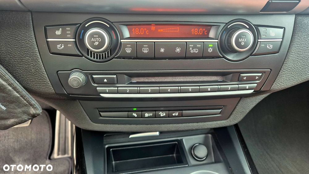 BMW X5 xDrive30d Blue Performance - 27
