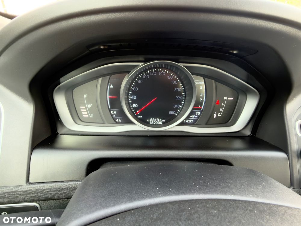 Volvo XC 60 D4 AWD Geartronic Summum - 14