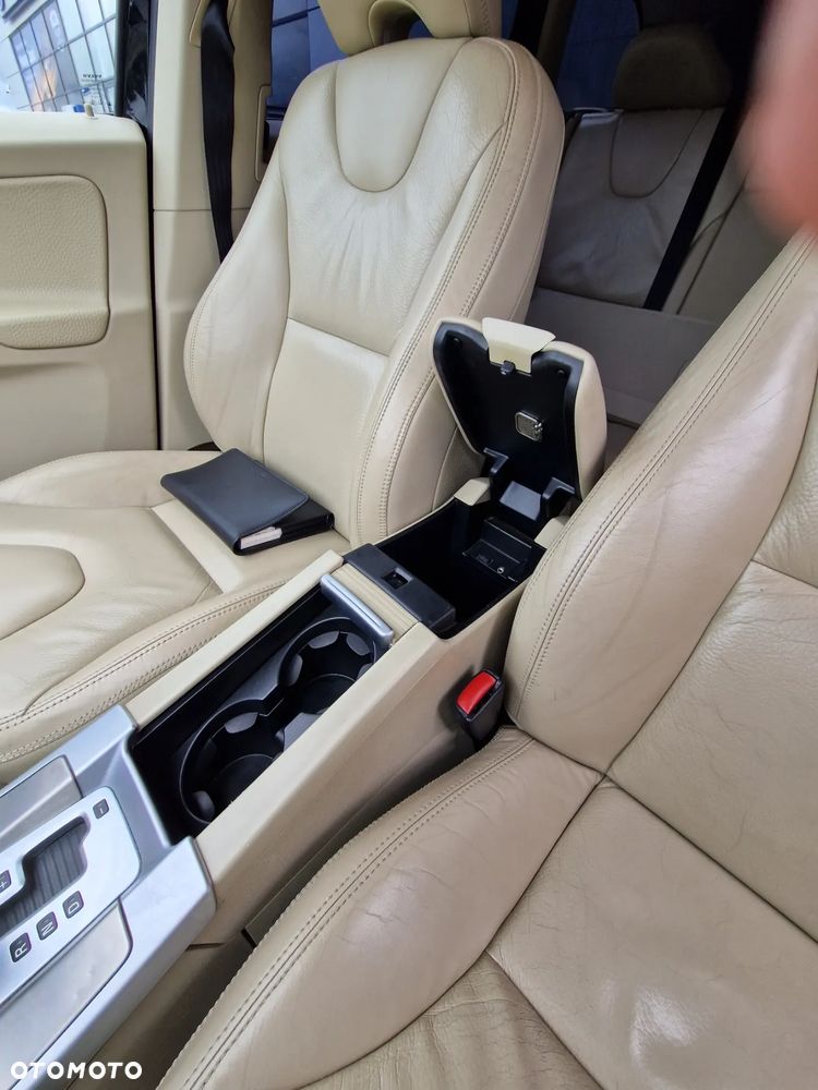 Volvo XC 60 2.4D AWD - 16