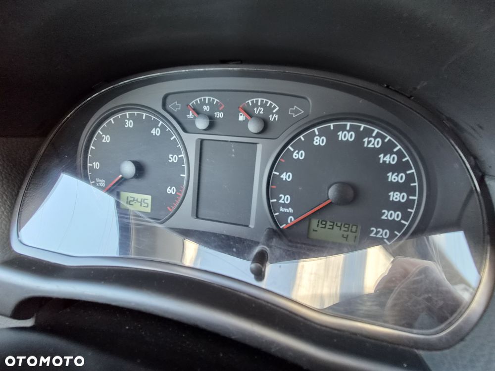 Volkswagen Polo - 6