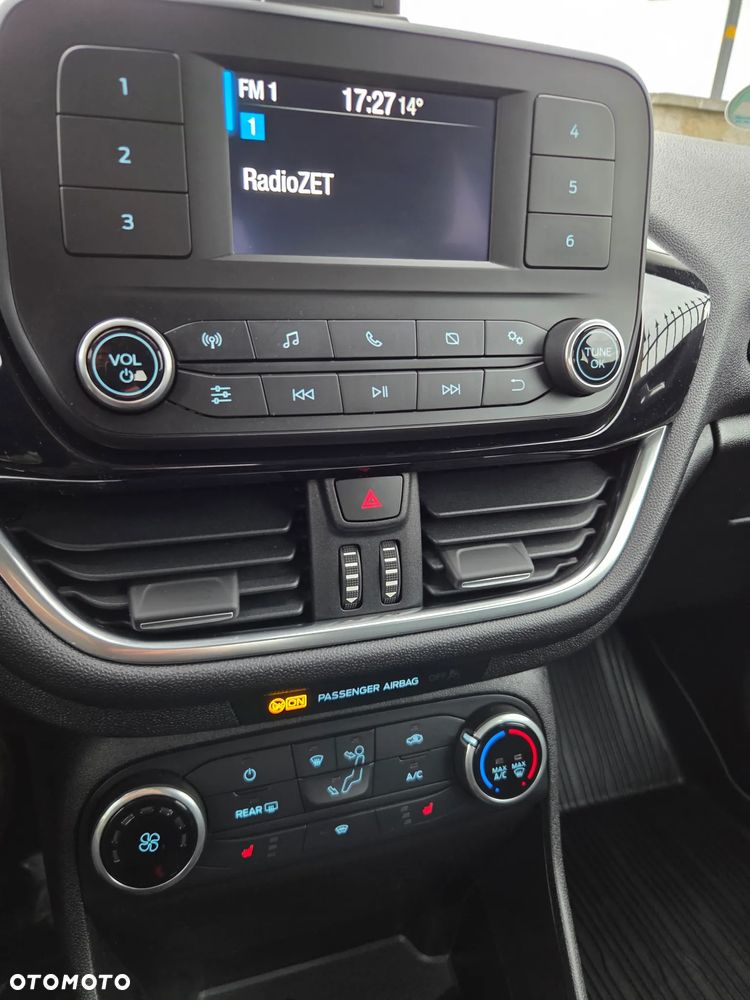 Ford Fiesta 1.1 S&S TREND - 12