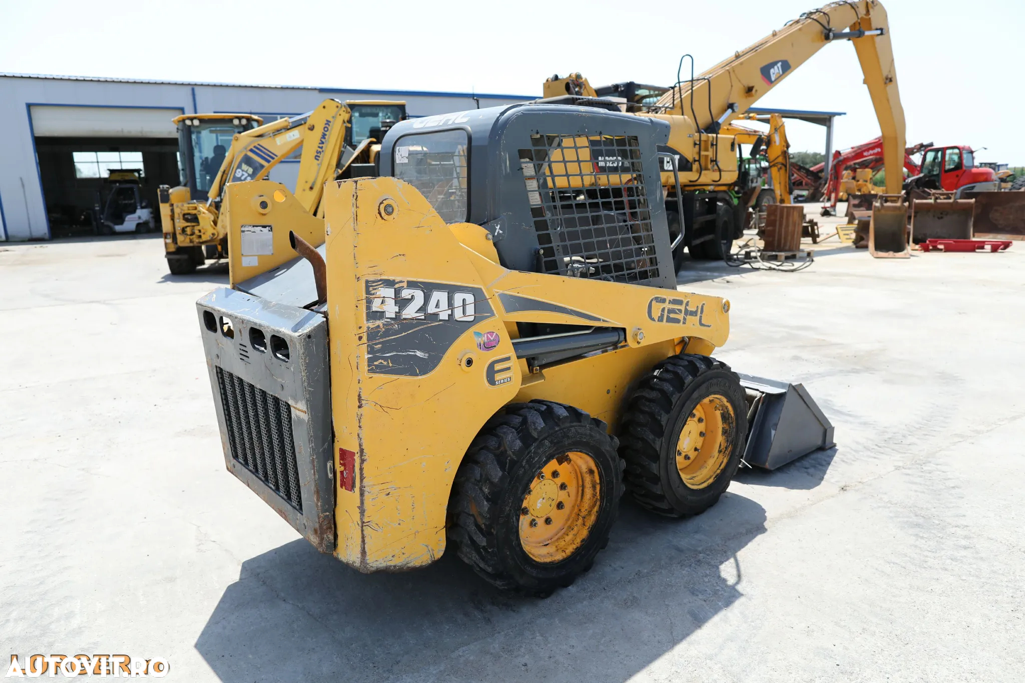 Gehl 4240 - 3