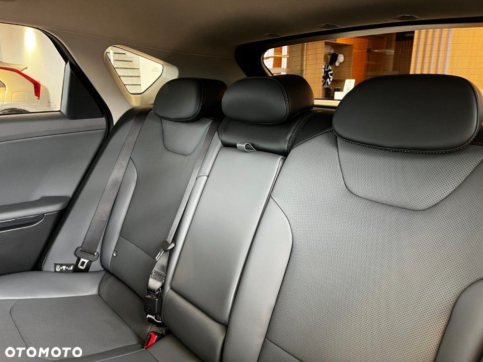 Kia K4 - 20