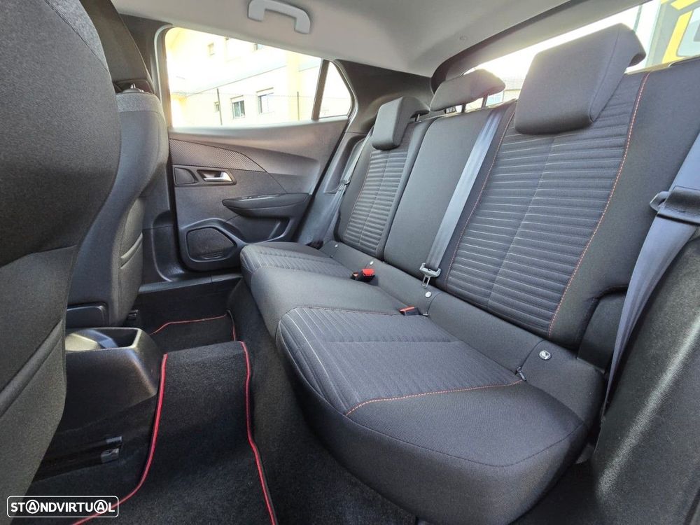 Peugeot 2008 PureTech 100 Active - 12