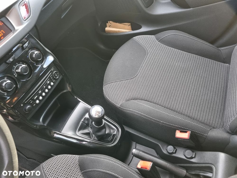 Citroën C3 Pure Tech VTi 82 Exclusive - 16