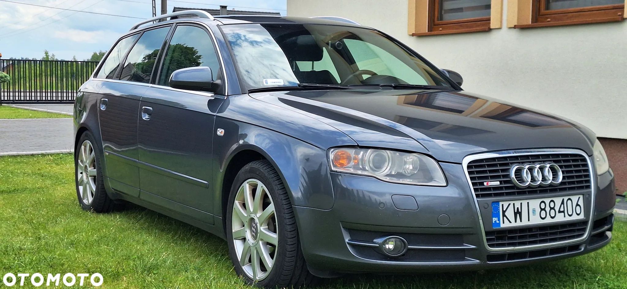Audi A4 - 1