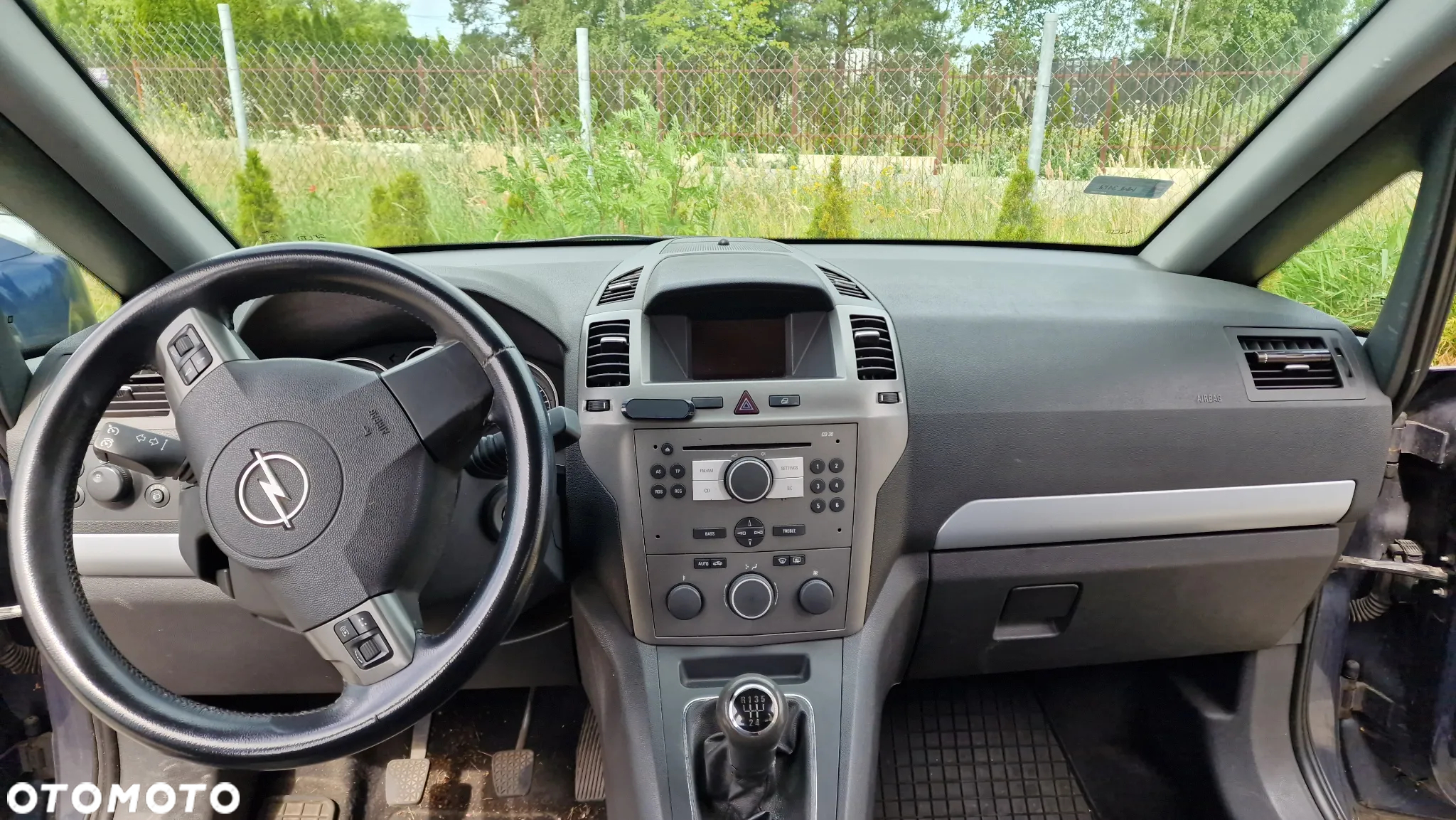 Opel Zafira 1.8 - 25