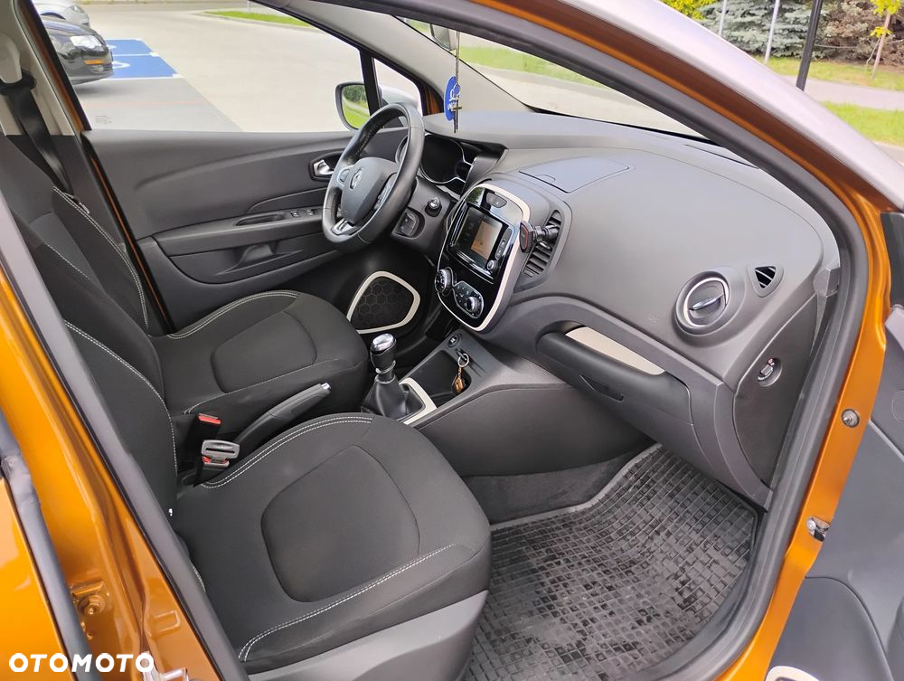 Renault Captur 1.2 Energy TCe Intens - 11