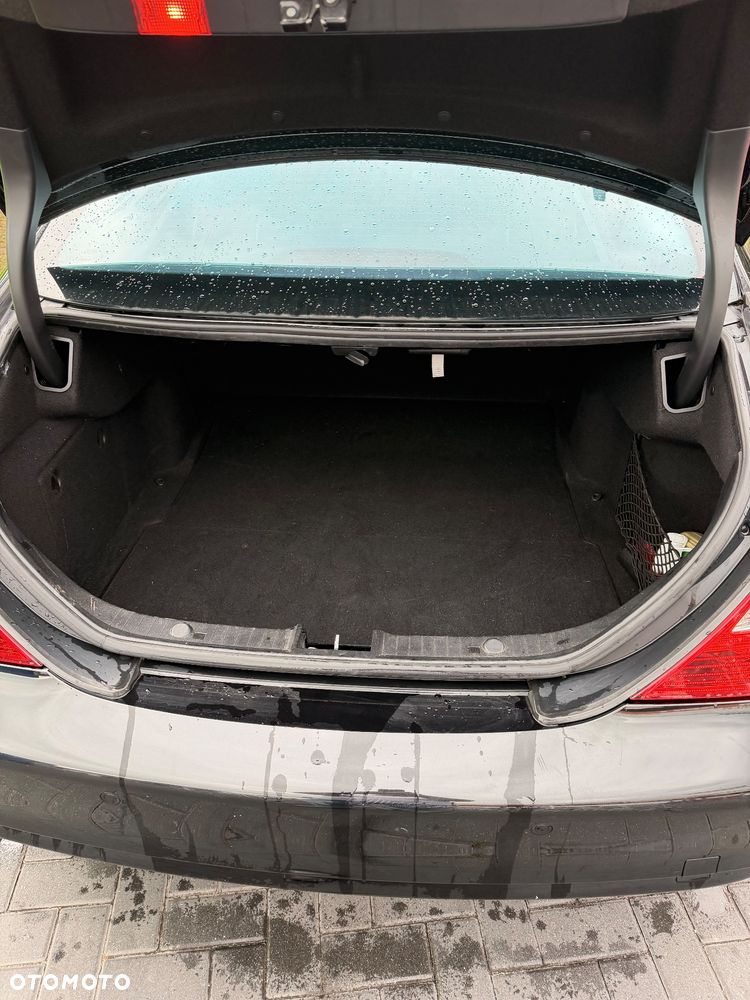 Mercedes-Benz CLS - 9