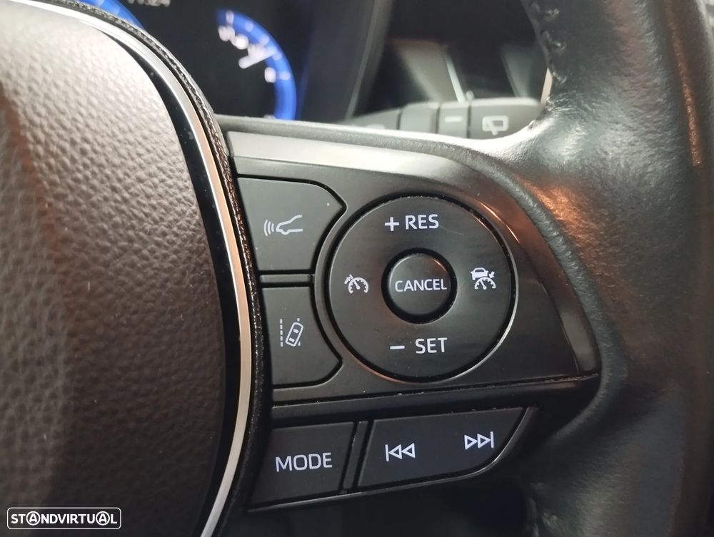 Toyota Corolla 1.8 Hybrid Comfort - 21